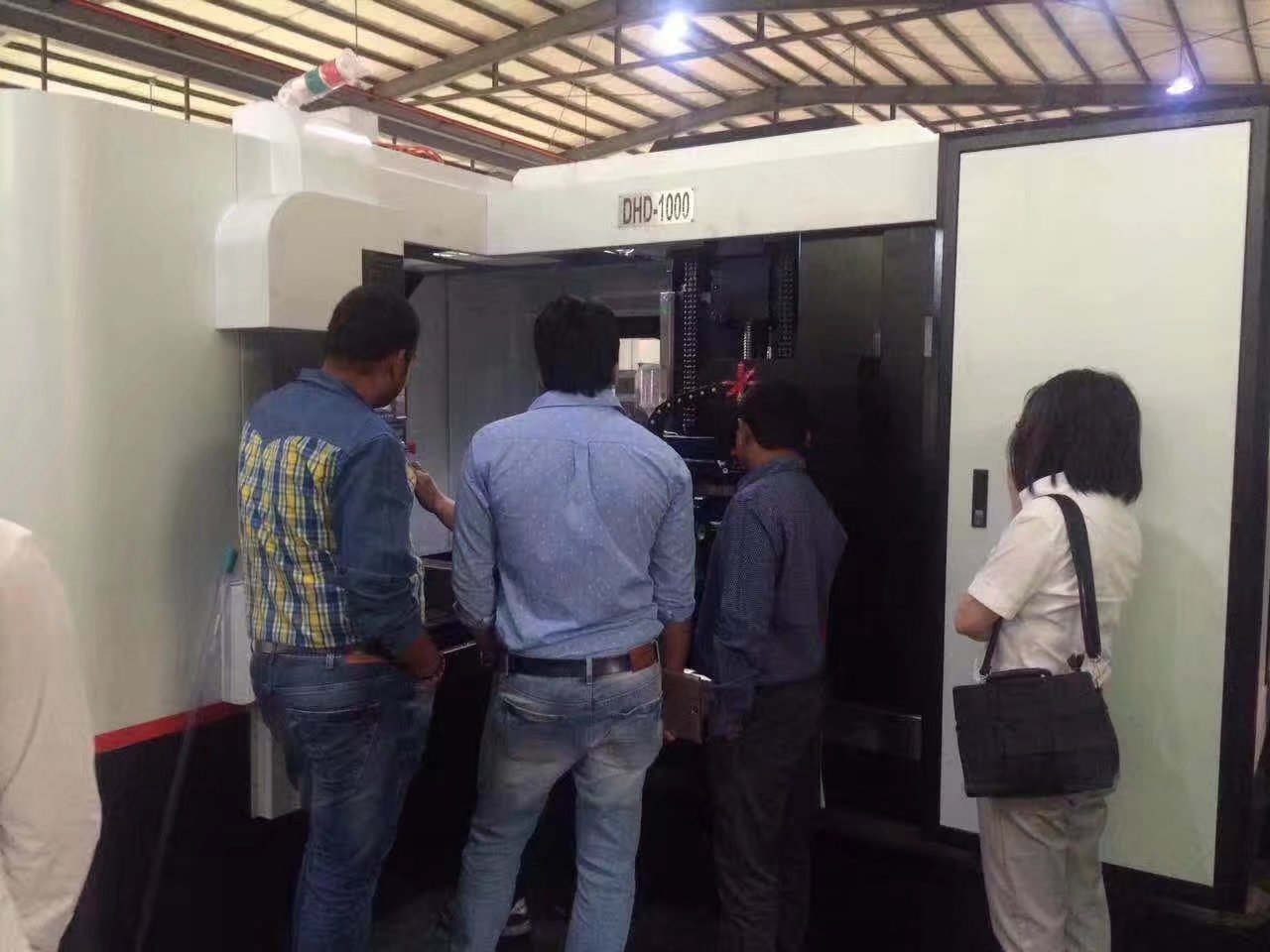 ���e��S���^����